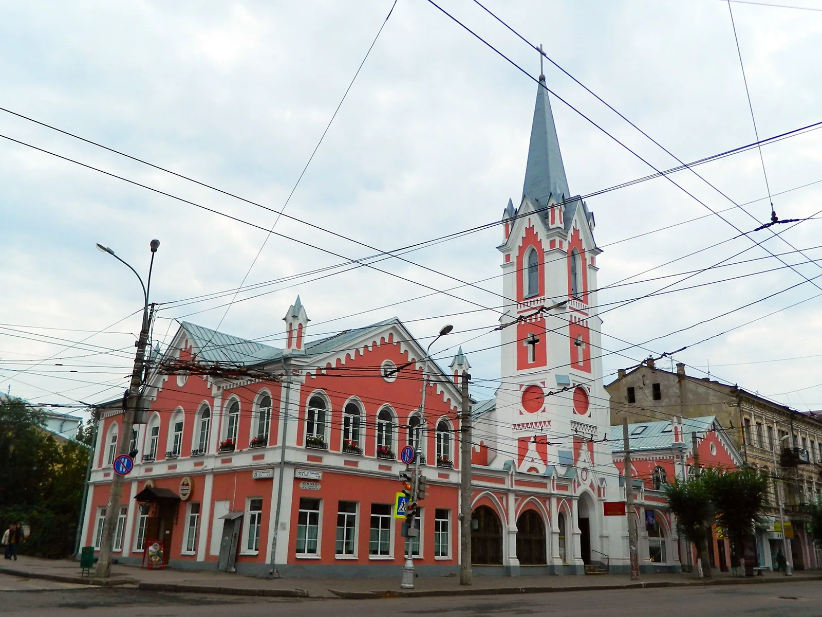 Фото: Лютеранская кирха Святого Георга